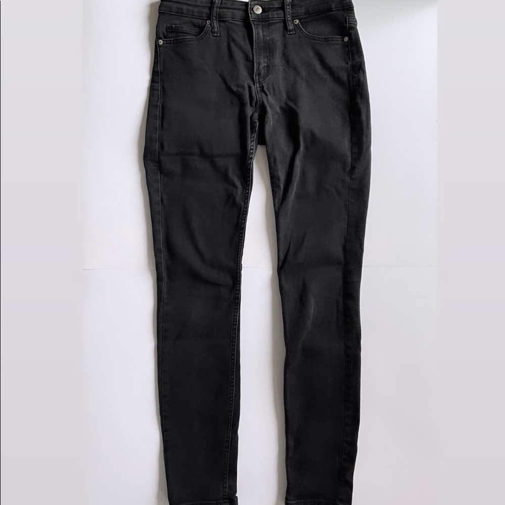 Calvin Klein black skinny jeans size 6x32 model CKJ011